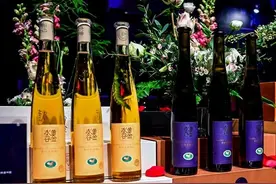 瑞士Bataillard：张裕黄金冰谷冰酒适合搭配蓝纹奶酪图片