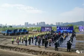黄冈市滨江公园项目开工建设图片