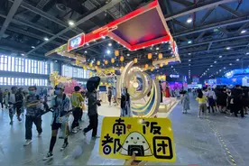 第一次近距离接触二次元文化，小团子：打开了新世界的大门图片
