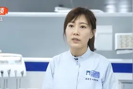 矫牙小课堂(5)最悲催的事，脱下牙套没多久反弹了图片