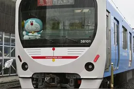 全是“机器猫”！日本推出哆啦A梦主题列车纪念连载50周年图片