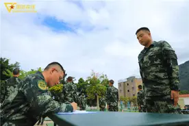 奥利给！新兵首次体能摸底考核 这波表现给满分图片