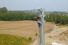 高密：电网补强提档助力省定贫困村电力十足图片