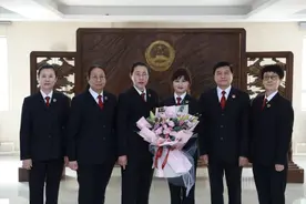 【不负韶华】香坊区检察院欢迎全国十佳公诉人李芳芳载誉归来图片