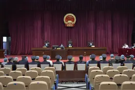 疯狂敛财近亿元 成都双流原“百老汇歌城”背后黑老大受审图片