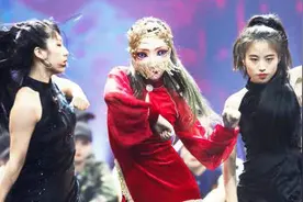 偶像歌手男团女团今晚齐聚，《蒙面舞王》六位新舞者资历亮到“晃眼”图片