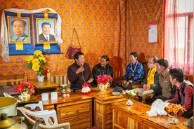 中石油川庆钻探助力石渠脱贫图片