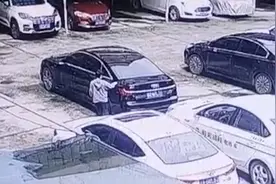 重庆10岁男孩被怀疑划车，在爸爸追问下承认，结案后民警持续追查发现真相视频封面