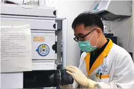 扬子江药业集团工匠系列四十九 黄旭骅：稳打稳扎的“技术控”图片