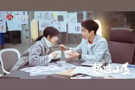 《越过山丘》职场佳人邂逅傲娇总裁，张俪高瀚宇“欧耶CP”逗趣拌嘴图片