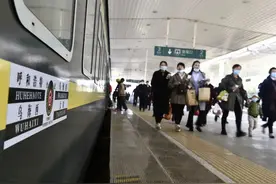 好消息！内蒙古新增出区列车啦图片