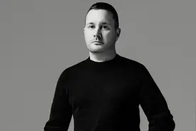 Dior 男装和 Fendi 的艺术总监 Kim Jones 被女王授予大英帝国官佐勋章图片