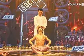 街舞，也能有引人深思的“炸”图片