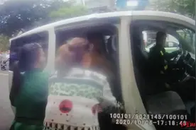 生死时速！19岁女孩宾馆服药自杀 宾馆老板、民警合力施救送医图片