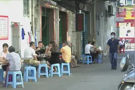 小康中国 千城早餐丨临高烤乳猪 美不绝口