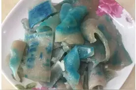 买到有颜色的猪肉，到底能不能吃？权威回应图片