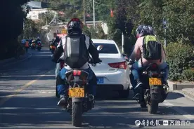 摩旅时代！摩托车成群结队来济南南山游玩图片