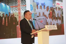 农民工返乡创业为全国提供2000多万个口罩图片