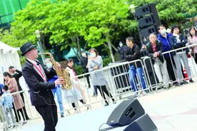 “2020上海街艺节”正式启幕，公园商圈皆剧场，街头艺人秀出城市生机图片