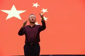 军乐团原团长于海指挥50年：我们的国歌从未过时图片