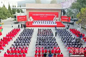 长庆油田开发50年：植根甘肃庆阳老区 产油气逾7亿吨图片
