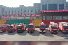 快来围观消防员怎么考试视频封面