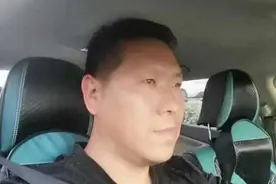 紧急丨银川4岁女童溺水，哥哥吓得忘记呼救，滴滴司机跳水救人图片
