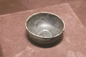 这只玻璃碗 来自古罗马图片