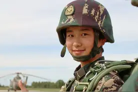 荣立二等功！特战女兵提干图片