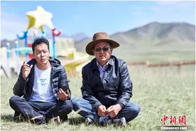 高原上的幼儿园：牧民园长和他的38个孩子图片