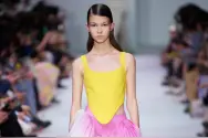 聚焦 |“纤”知可持续时尚，MING MA 联合天丝™品牌纤维开启环保时装大秀图片