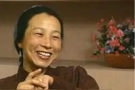 美国华裔诗人王屏：格丽克真的是人们所指责的那样“狂妄”吗？图片