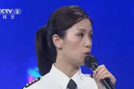 女机长登台！现场讲述培养机长的复杂流程，你知道吗？|越战越勇视频封面