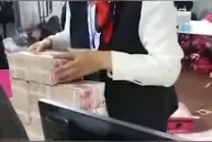 “麻袋装钱一人40万”，官方：部分人提出领取现金图片