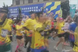 西安2020城墙国际马拉松赛鸣枪视频封面