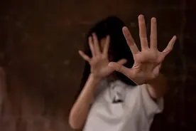 “坏叔叔”猥亵一个儿童，从开始到结束，要多久？图片
