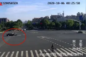 非机动车路口逆行、人行道上骑车……南京交警：这些骑行安全细节千万别忽视图片