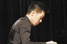 演奏诗意内敛，值得慢慢品味图片