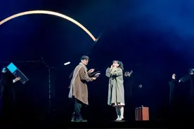 艺鉴｜舞台剧《被嫌弃的松子的一生》：爱与活着，都是与生俱来的本能图片