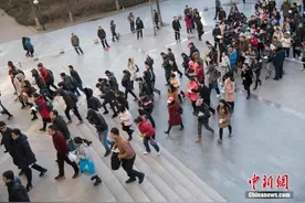 2021年国考报名人数超150万 最热职位竞争比3334：1图片