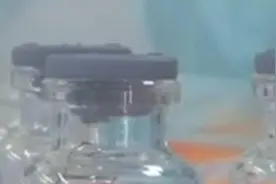 护士改造废旧输液瓶，变身“哄娃利器”视频封面