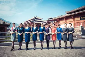 “最美空姐”首届公务机空乘大赛在横店拉开序幕图片