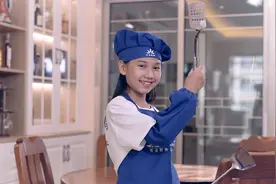 港华紫荆小厨神何欣悦：厨艺界的功夫女孩，又飒又暖图片
