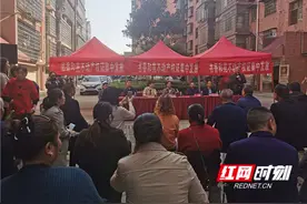 双峰县：在破解“急难愁盼”问题中改作风图片
