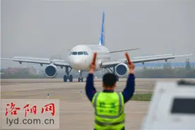 洛阳至西双版纳航线开通图片