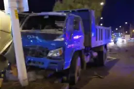 黑龙江佳木斯市4车相撞 造成1人死亡图片