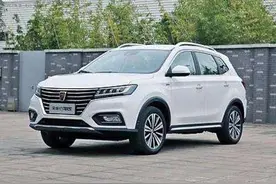 沪牌新政来了，怎么选车？不是所有新能源都有免费车牌，选车要“避坑”图片