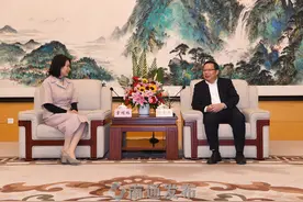 抢抓发展机遇 加快项目布局｜徐惠民会见格力电器董事长董明珠一行图片