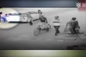 印度女大学生校外拒被掳走后被枪杀 死前曾拼命挣扎试图自救图片
