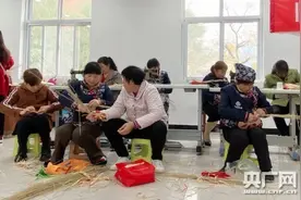 产业化扶贫 让百姓有活干 享幸福生活图片